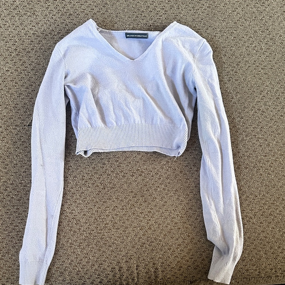 Brandy Melville Light Gray V-Neck Crop Top